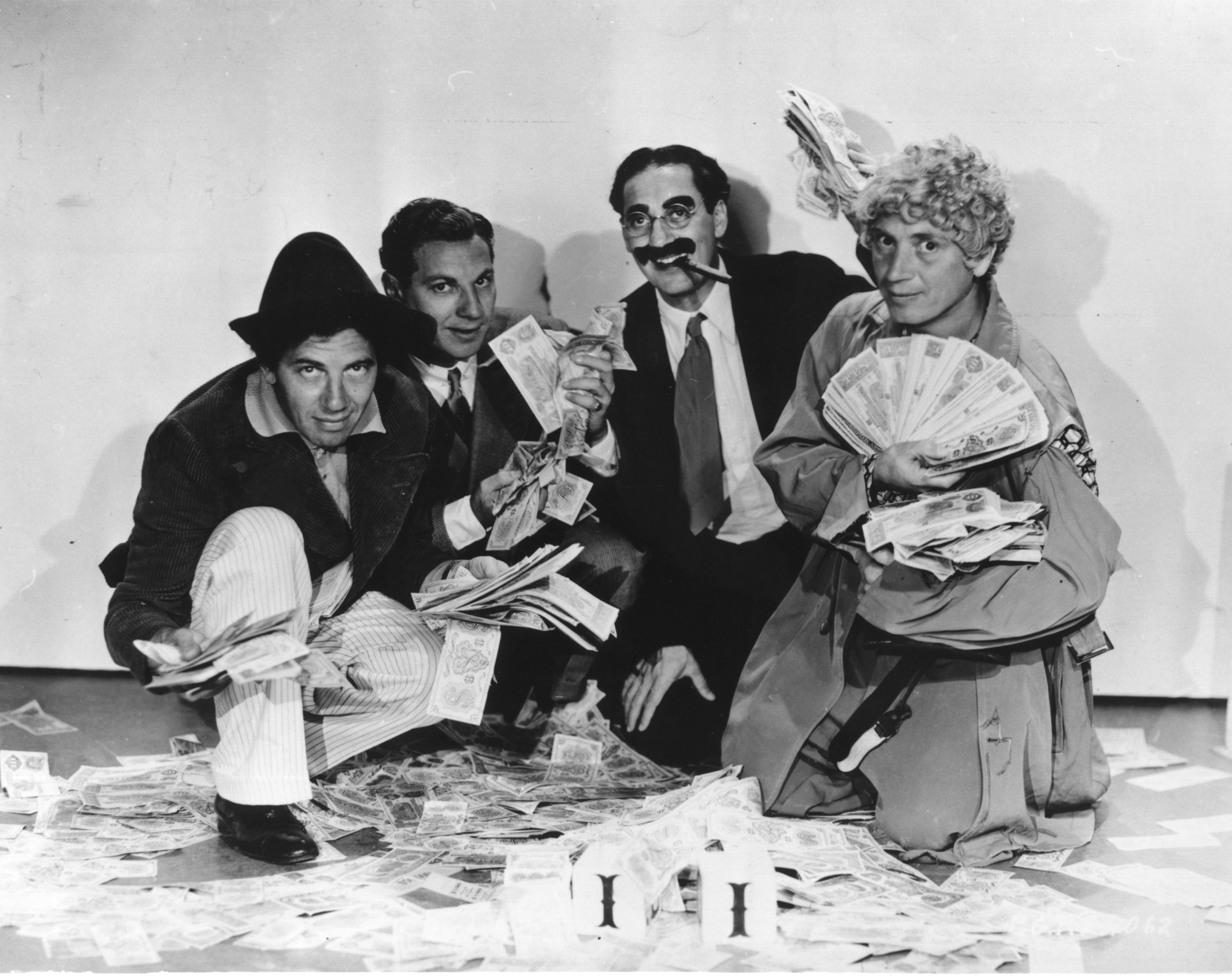 Still of Groucho Marx, Chico Marx, Harpo Marx and Zeppo Marx in Duck Soup (1933)