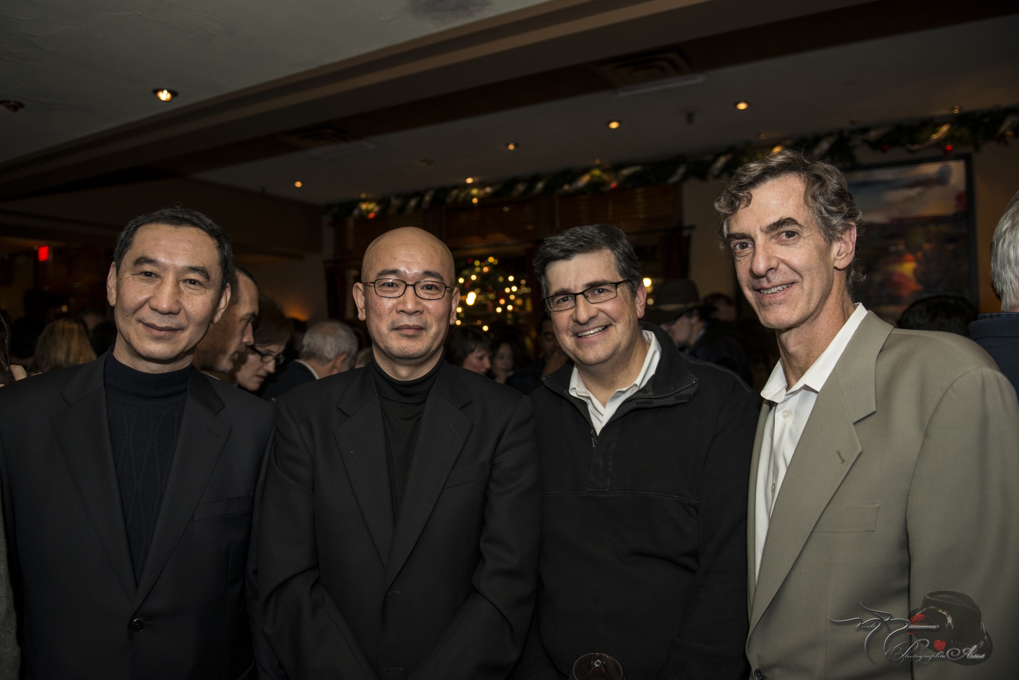 Miao Xiao Tian, Zhao Haicheng, Arthur Evrensel, Raymond Massey