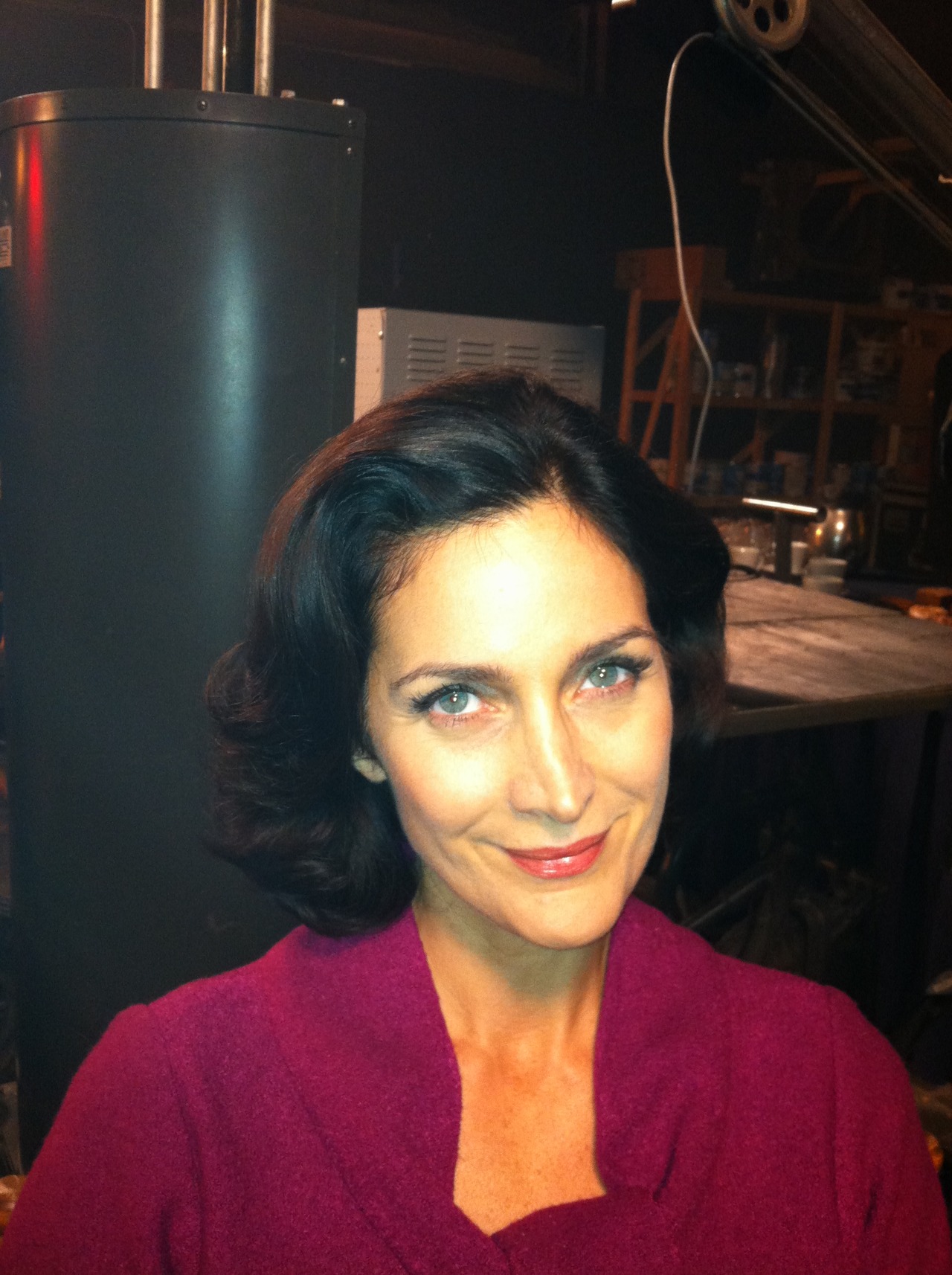 Vegas TV Series/ Carrie Ann Moss/ Cut and Style for 1950's