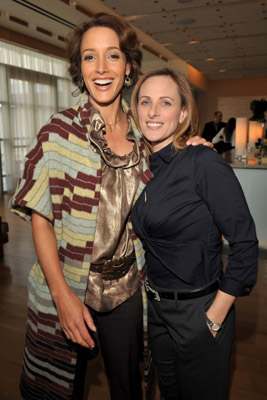 Jennifer Beals and Marlee Matlin