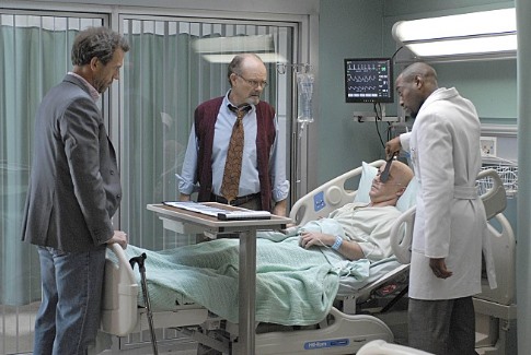 Still of Kurtwood Smith, Omar Epps, Hugh Laurie and Dave Matthews in Hausas (2004)
