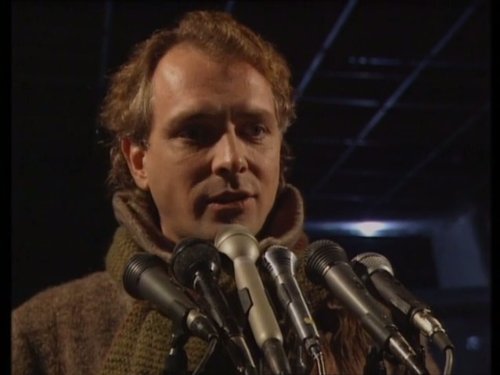 Still of Rik Mayall in The New Statesman (1987)