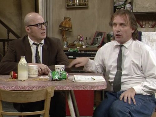 Still of Adrian Edmondson and Rik Mayall in Bottom (1991)