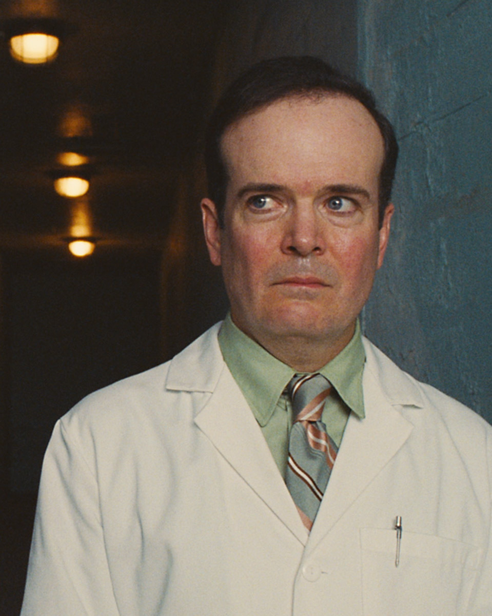 Still of Jefferson Mays in Zmogiska silpnybe (2014)