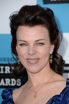 Debi Mazar