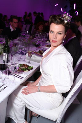 Debi Mazar