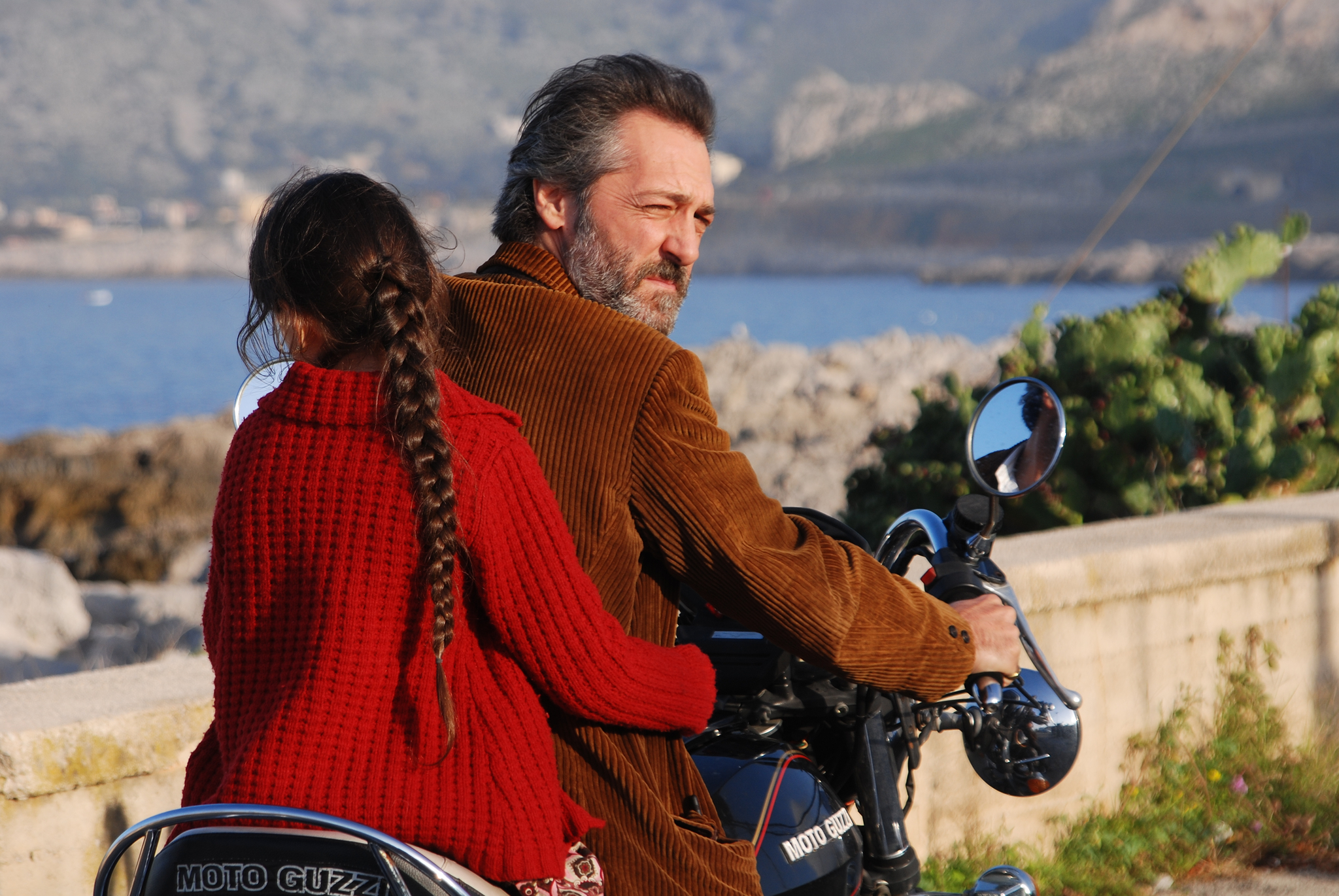 Still of Marcello Mazzarella and Miriana Faja in La siciliana ribelle (2008)