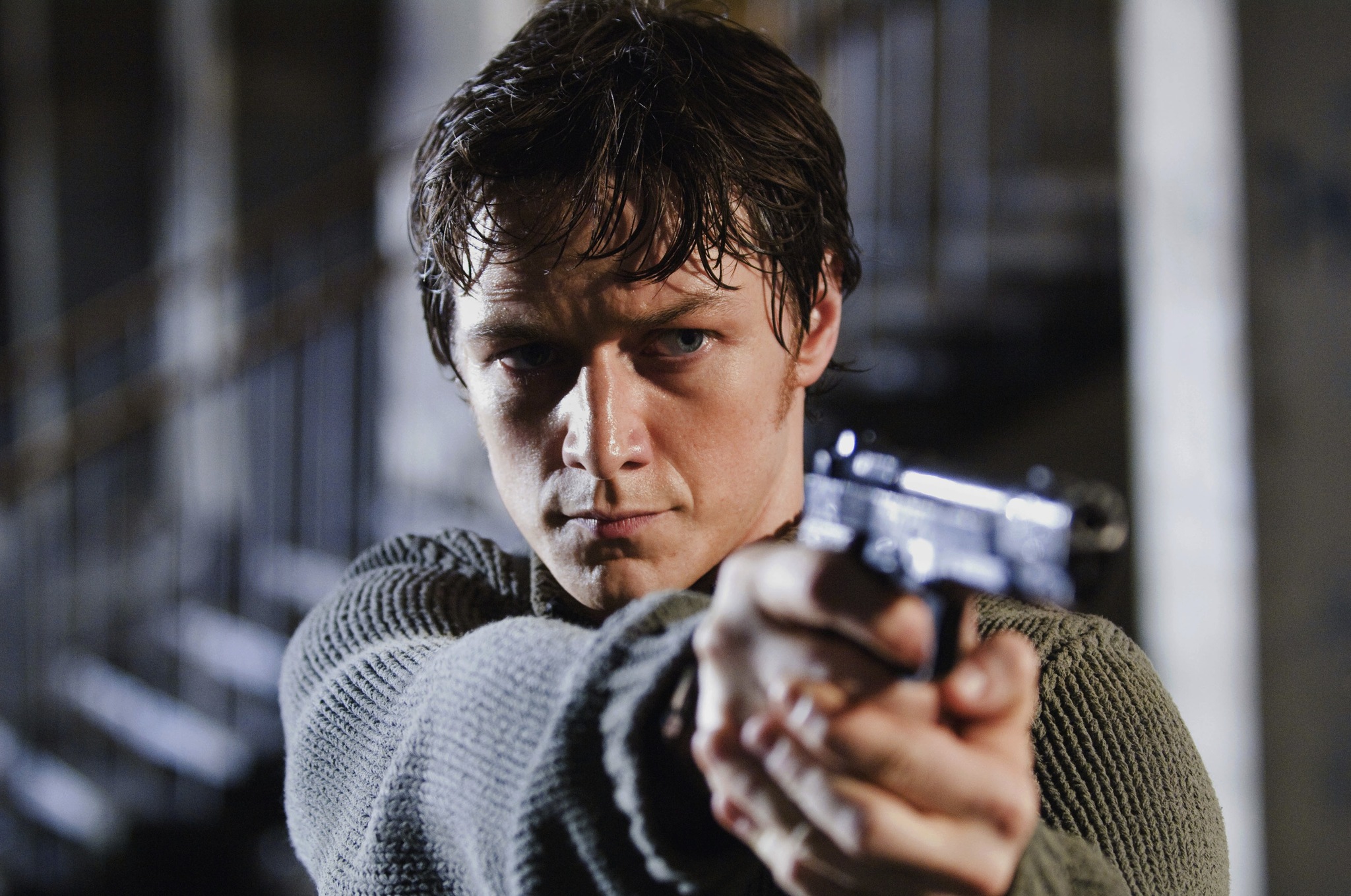 Still of James McAvoy in Ieskomas (2008)