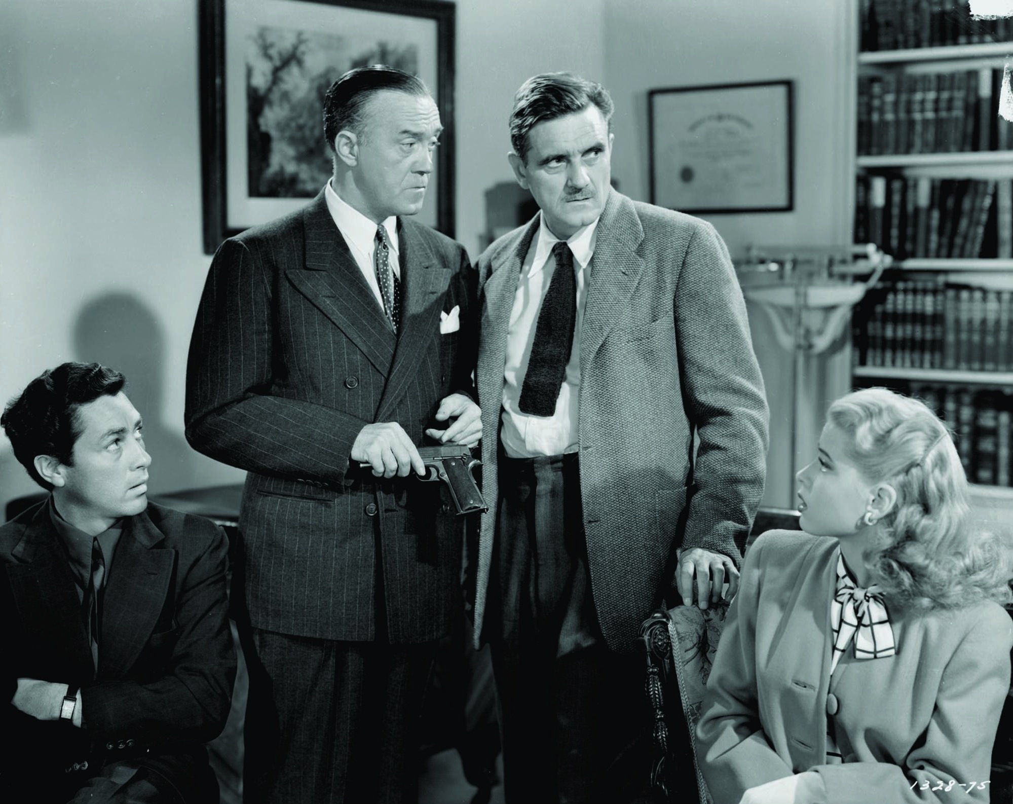 Still of Gloria DeHaven, Morris Ankrum, Ralph Brooke and Donald MacBride in The Thin Man Goes Home (1945)
