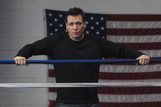 Still of Holt McCallany in Lights Out (2011)