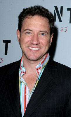 Kevin McCollum at event of Rent (2005)