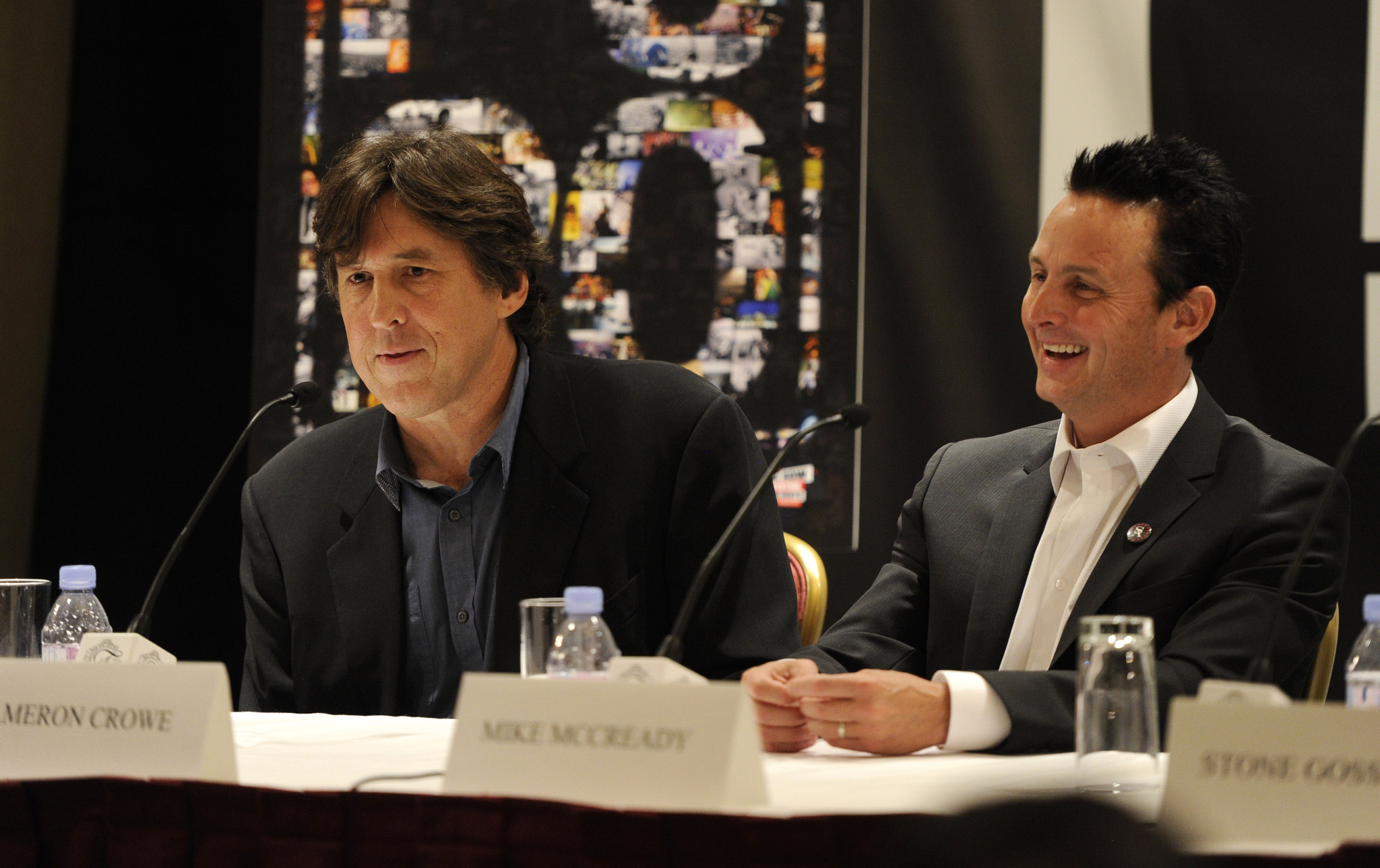Cameron Crowe, Mike McCready and Pearl Jam at event of Pearl Jam Twenty (2011)