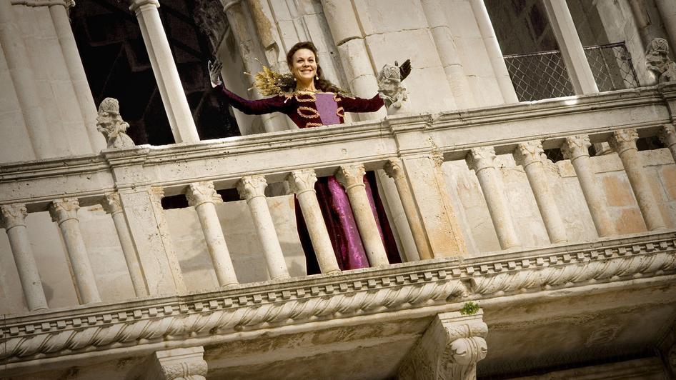 Still of Helen McCrory in Doctor Who (2005)