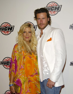 Tori Spelling and Dean McDermott at event of 2006 MuchMusic Video Awards (2006)