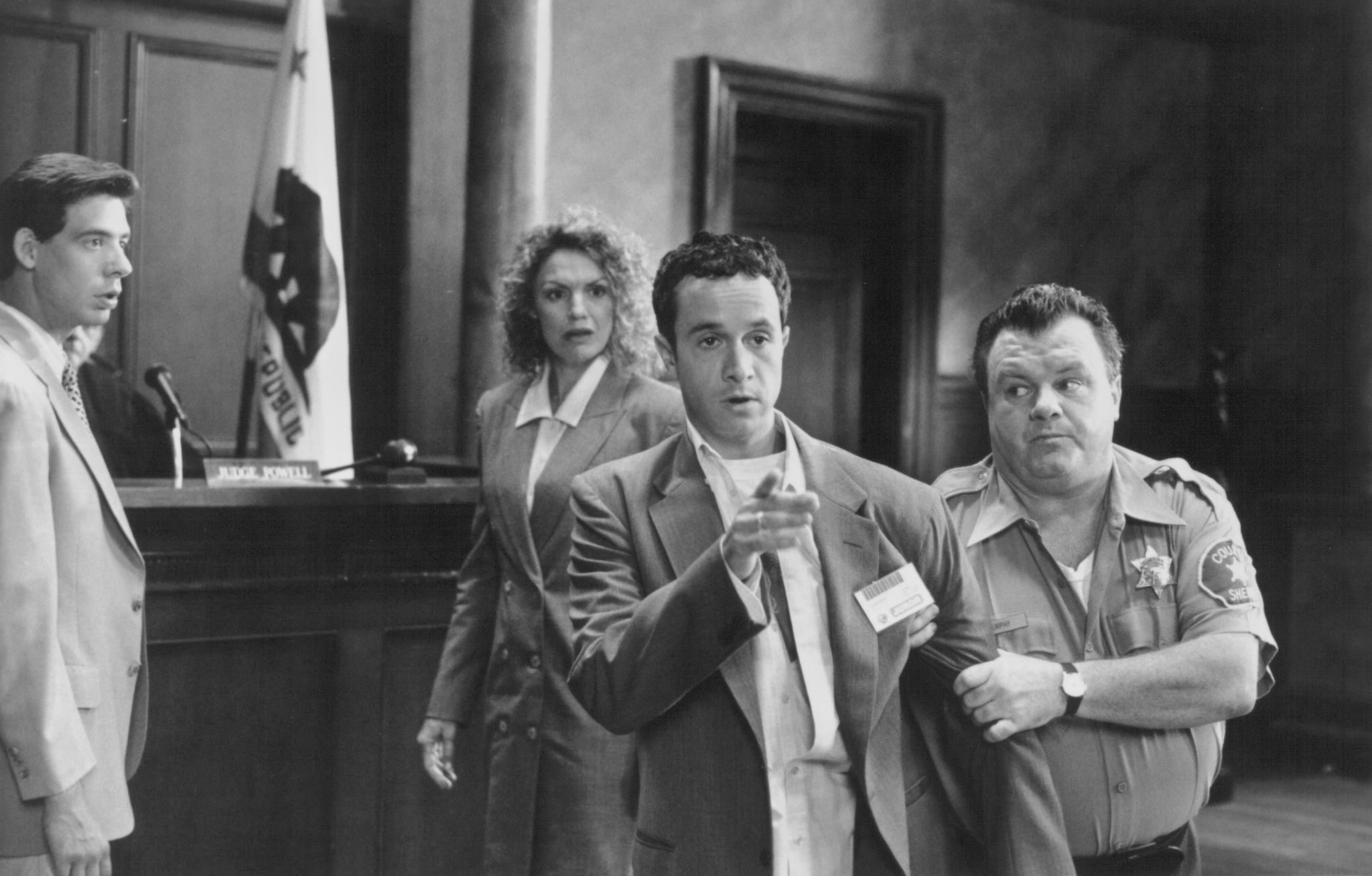 Still of Pauly Shore, Sharon Barr and Jack McGee in Jury Duty (1995)