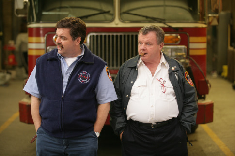 Still of Jack McGee and John Scurti in Rescue Me (2004)