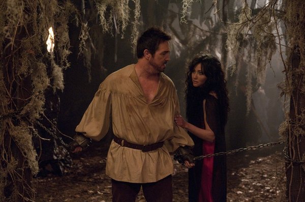 Still of Shannen Doherty and Paul McGillion in Witchslayer Gretl (2012)