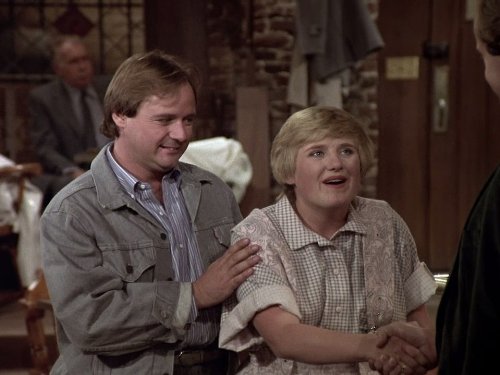 Still of Nancy Cartwright and Derek McGrath in Cheers (1982)