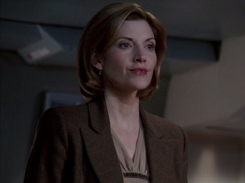 Still of Melinda McGraw in The West Wing (1999)