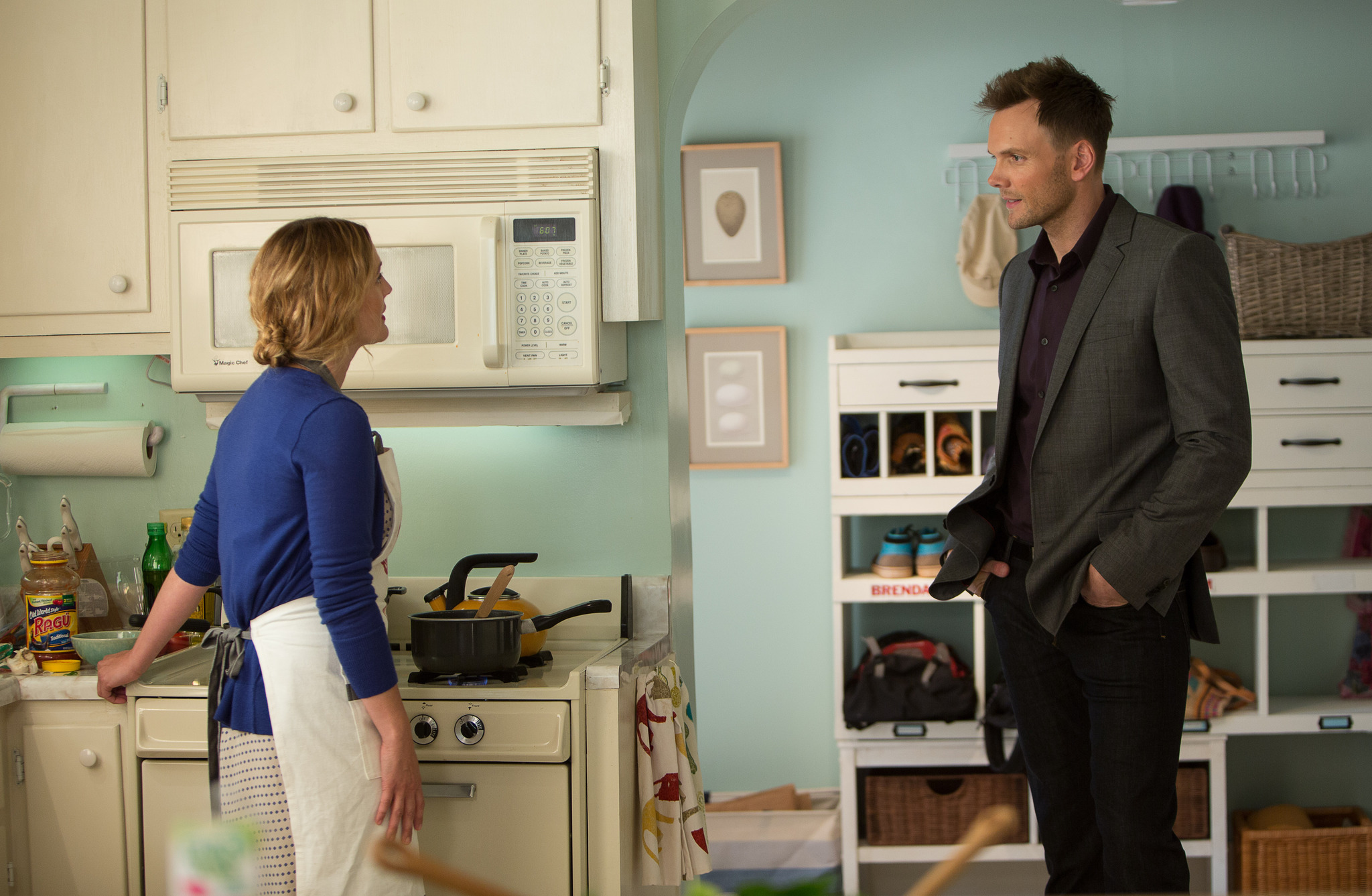 Still of Joel McHale in Kartu ne savo noru (2014)