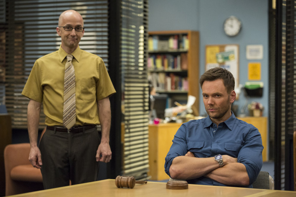 Still of Joel McHale and Jim Rash in Community (2009)