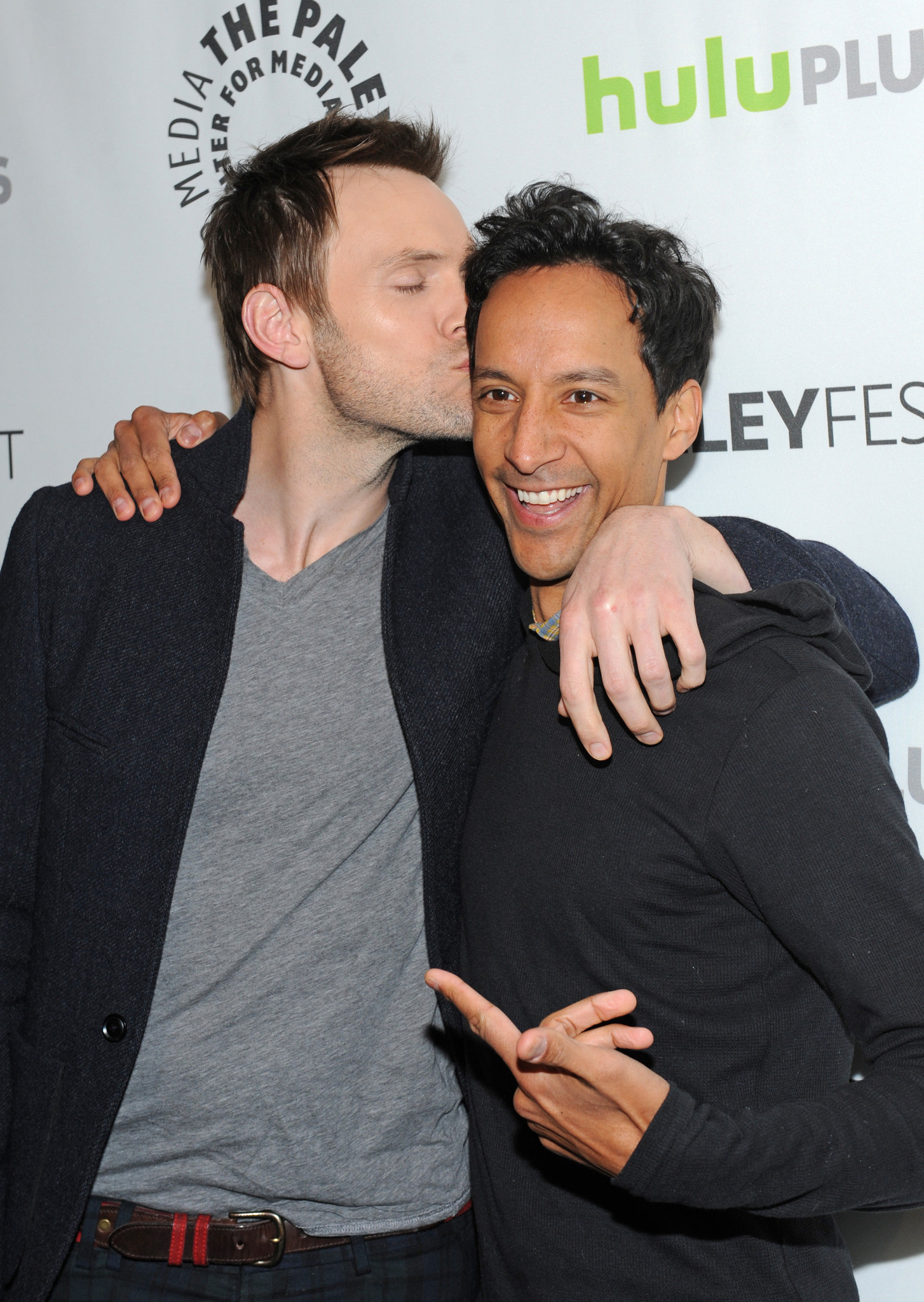 Joel McHale and Danny Pudi at event of Community (2009)