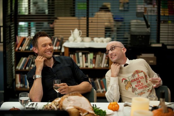 Still of Joel McHale and Jim Rash in Community (2009)