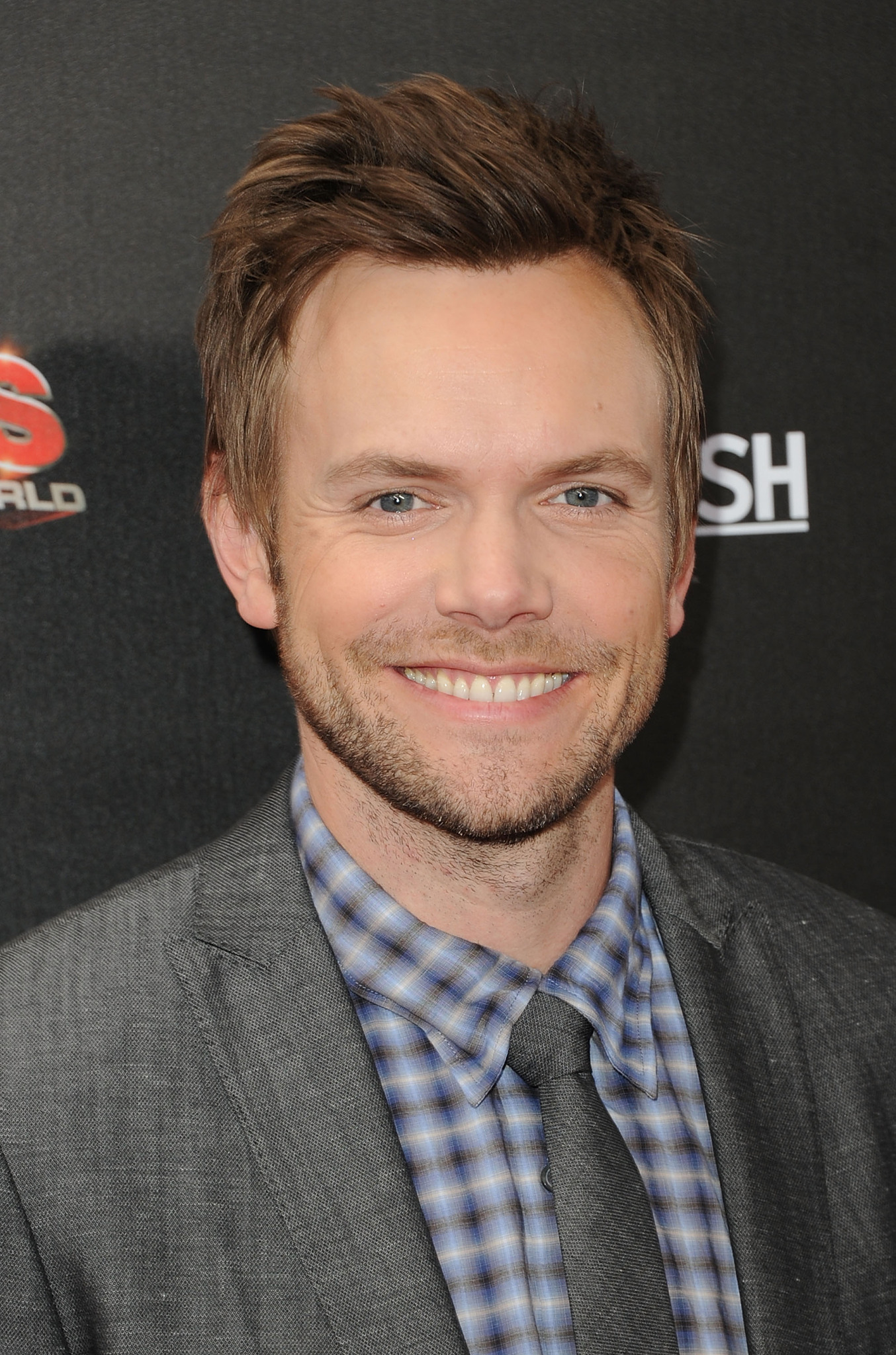 Joel McHale at event of Spy Kids: All the Time in the World in 4D (2011)