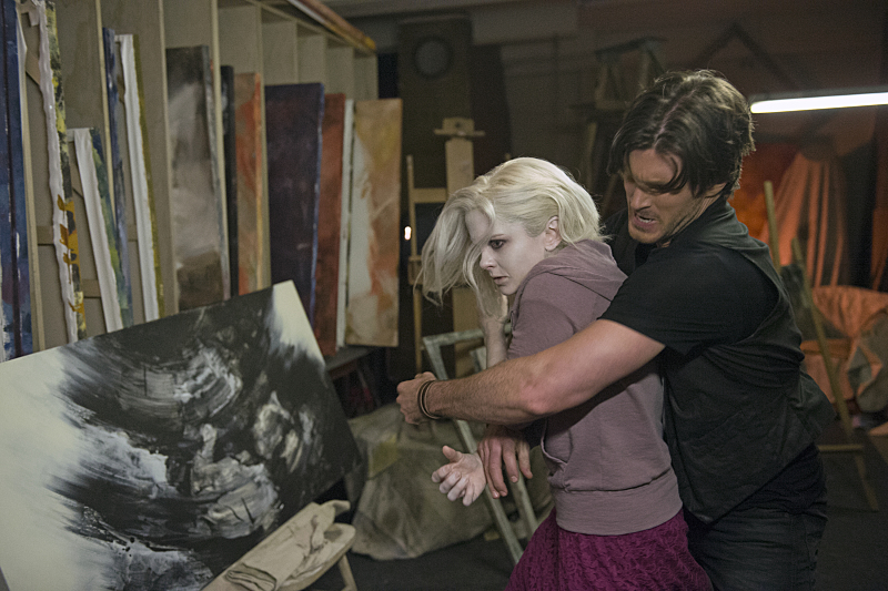 Still of Rose McIver and Christopher Russell in iZombie (2015)