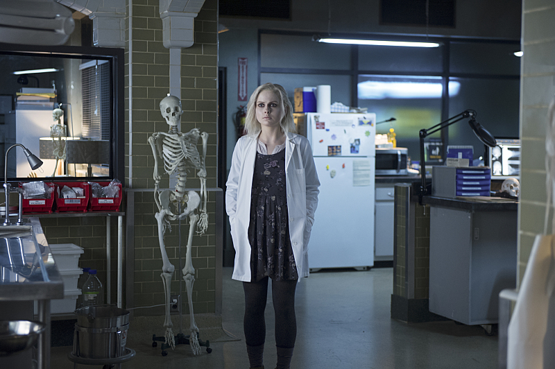 Still of Rose McIver in iZombie (2015)