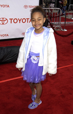 Parker McKenna Posey at event of Ateivis (1982)