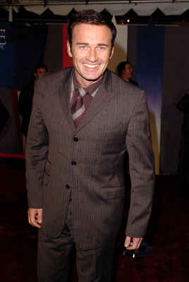 Julian McMahon at event of Miracle (2004)