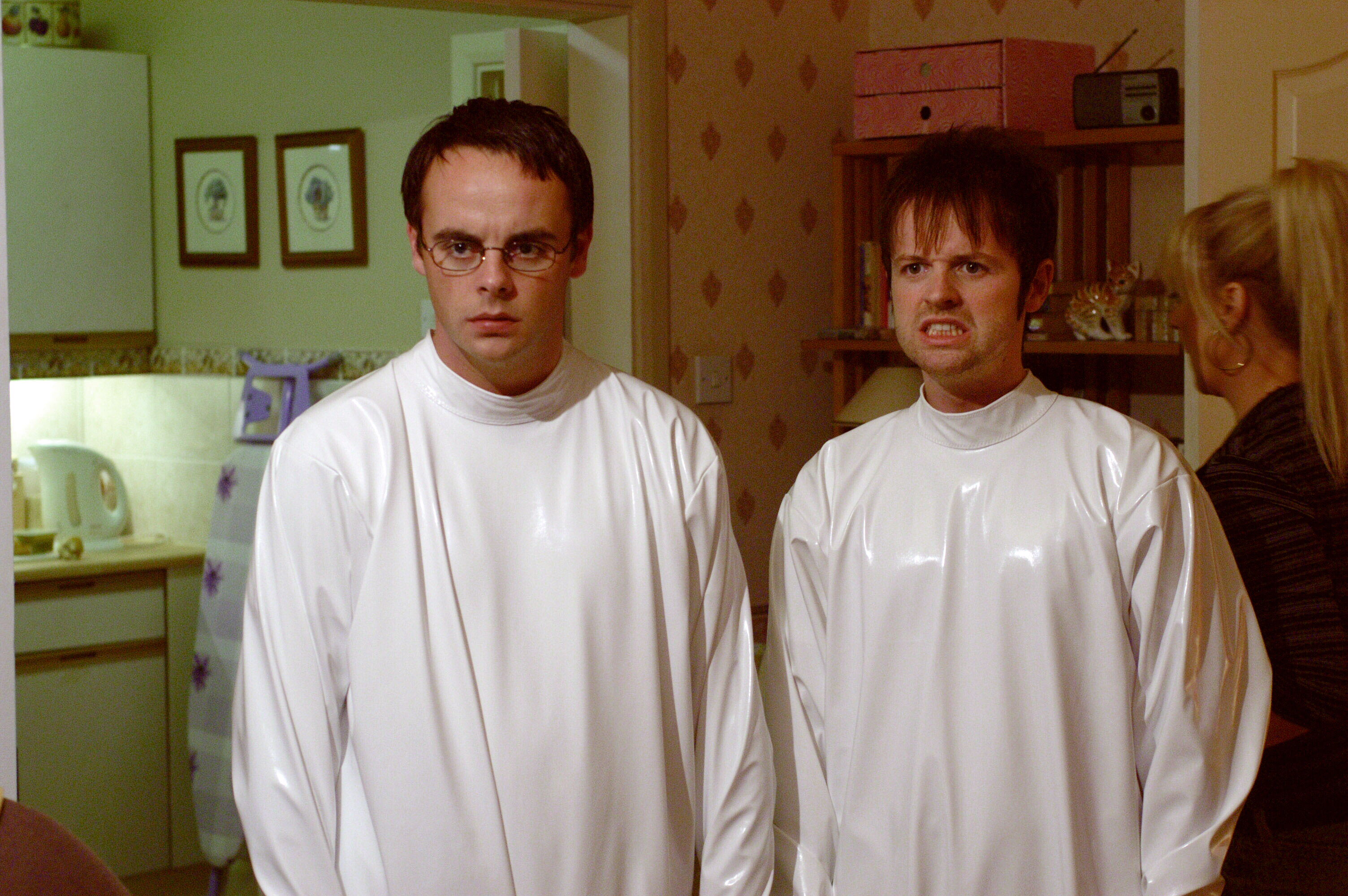 Still of Declan Donnelly and Anthony McPartlin in Alien Autopsy (2006)