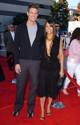Ryan McPartlin at event of Mr. & Mrs. Smith (2005)