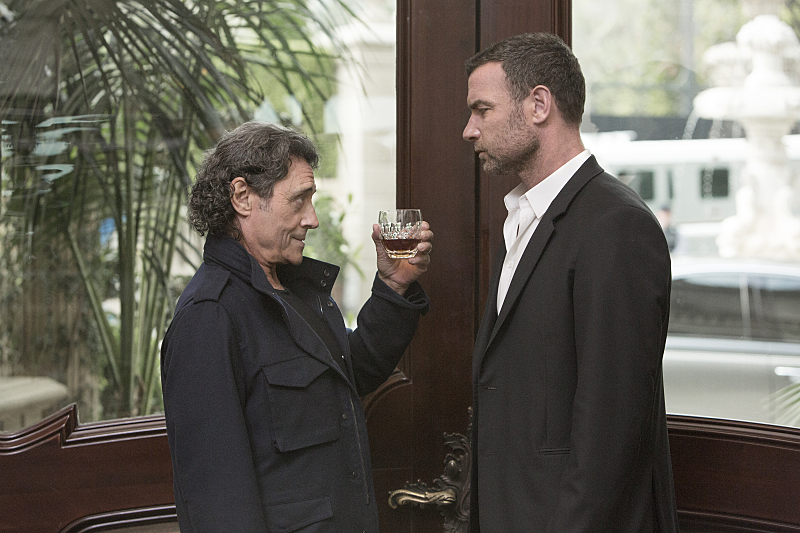 Still of Liev Schreiber and Ian McShane in Ray Donovan (2013)