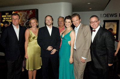 Ralph Fiennes, Rachel Weisz, Simon Channing Williams, David Linde, Fernando Meirelles, James Schamus and Gail Egan at event of The Constant Gardener (2005)