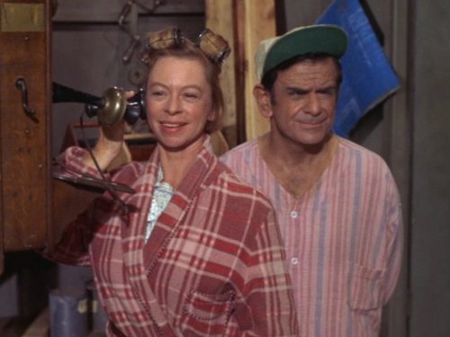 Still of Mary Grace Canfield and Sid Melton in Green Acres (1965)