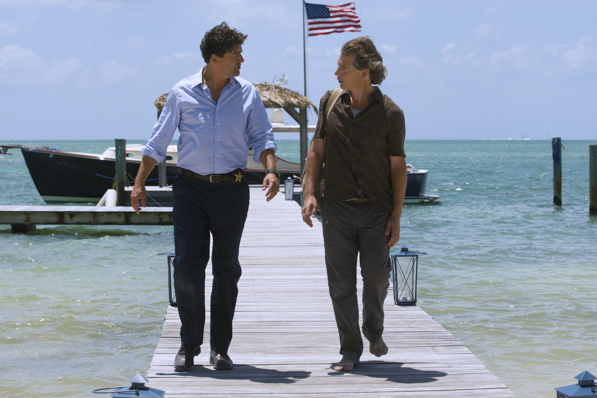 Still of Kyle Chandler and Ben Mendelsohn in Bloodline (2015)