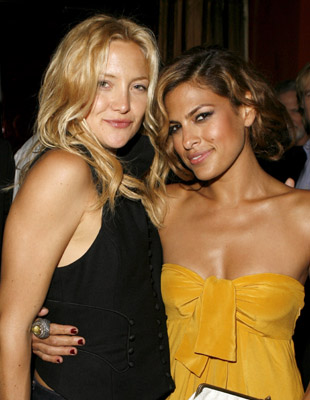 Kate Hudson and Eva Mendes at event of The Wendell Baker Story (2005)