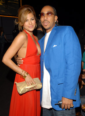 Ludacris and Eva Mendes at event of 2006 MTV Movie Awards (2006)