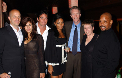 Dean Cain, Carl Franklin, Sanaa Lathan, Chris McGurk, Eva Mendes and Neal H. Moritz at event of Out of Time (2003)