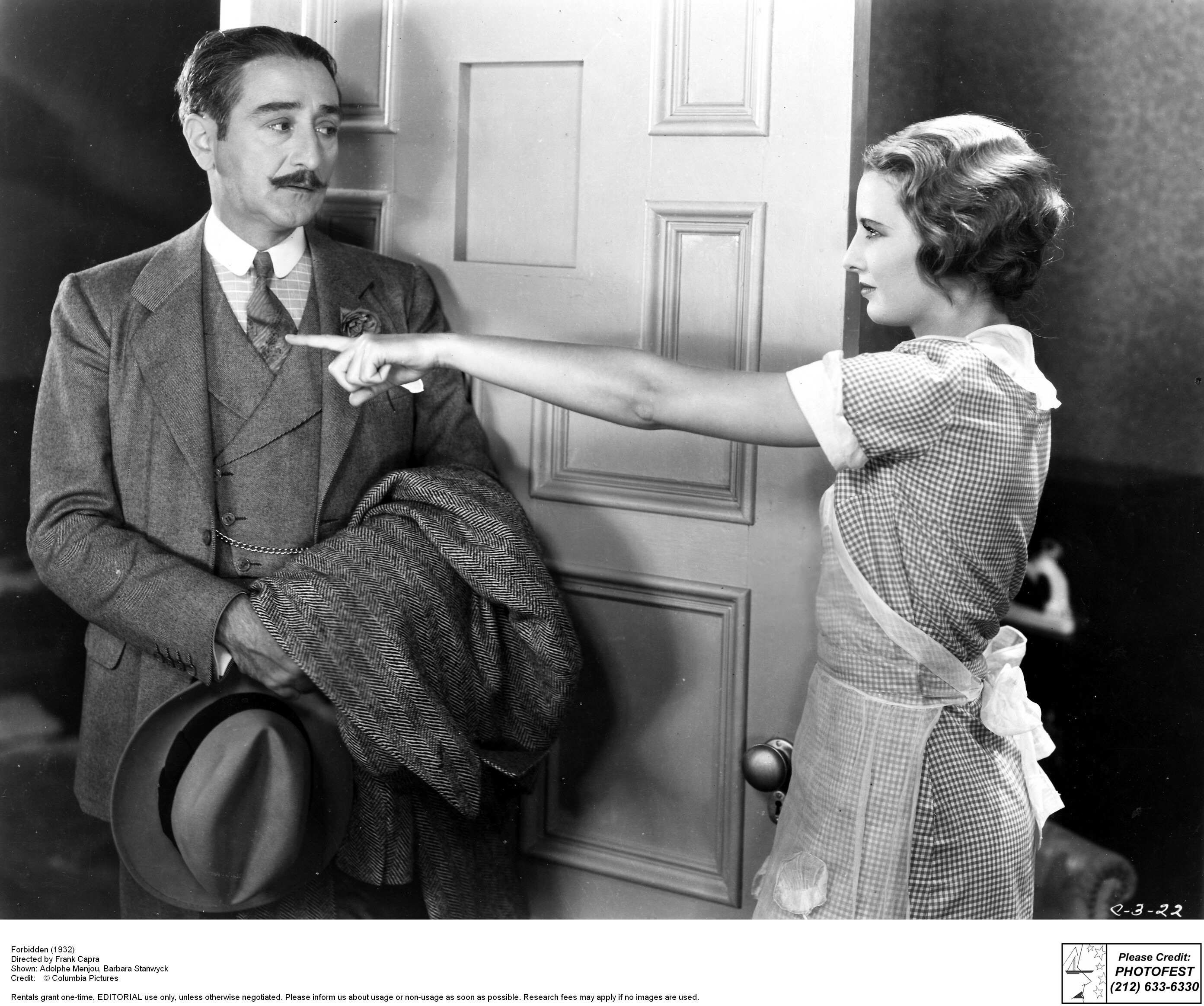 Still of Barbara Stanwyck and Adolphe Menjou in Forbidden (1932)