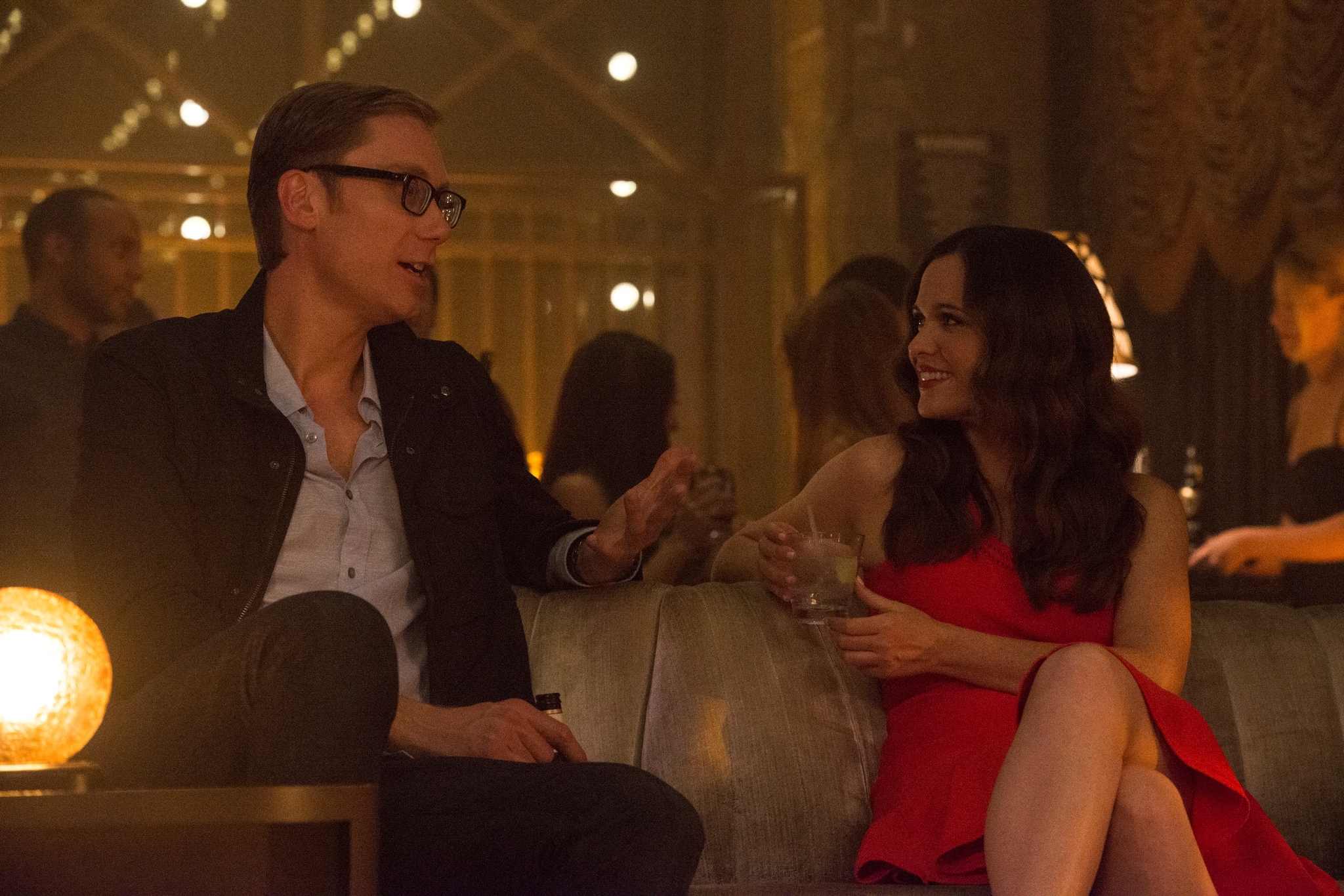 Still of Stephen Merchant and Carly Craig in Hello Ladies: The Movie (2014)