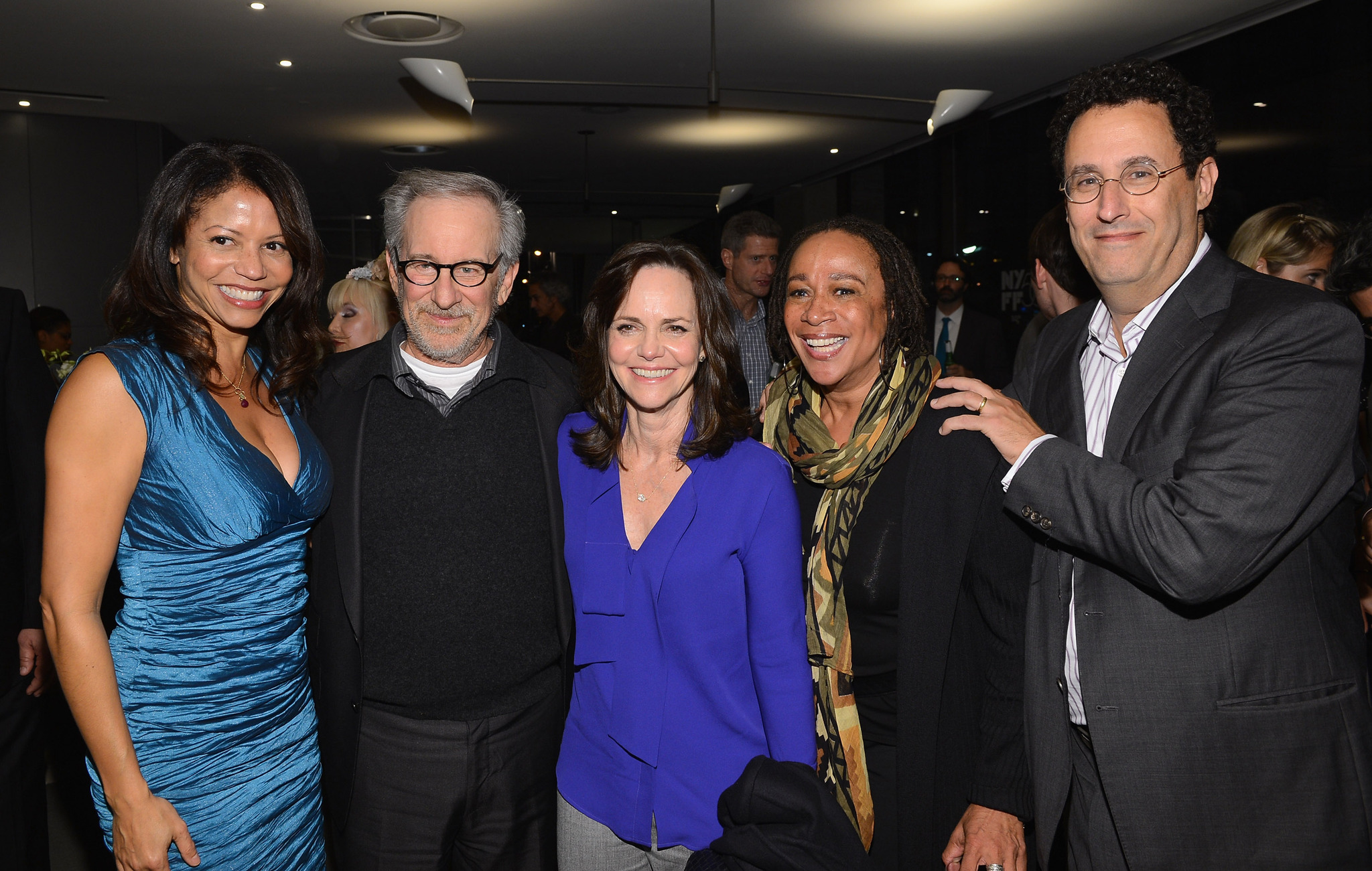Steven Spielberg, Sally Field, Gloria Reuben, S. Epatha Merkerson and Tony Kushner at event of Linkolnas (2012)