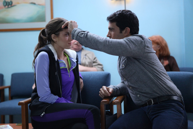 Still of Chris Messina and Allison Williams in The Mindy Project (2012)