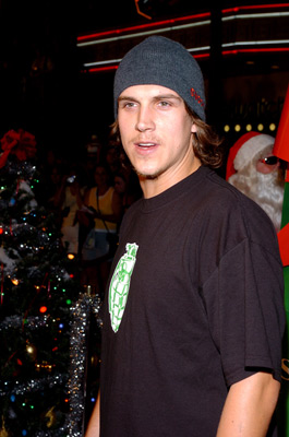 Jason Mewes at event of Surviving Christmas (2004)