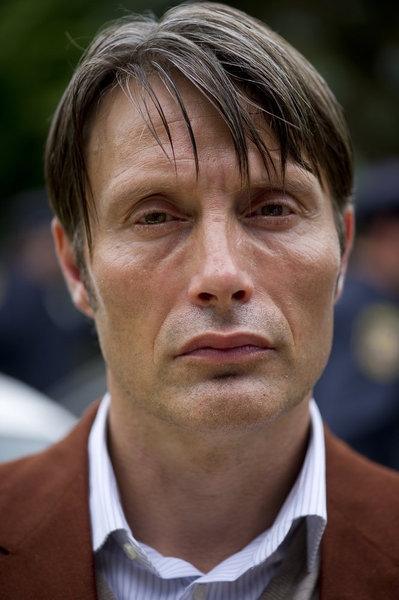 Still of Mads Mikkelsen in Hanibalas (2013)