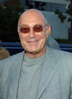 Arnon Milchan at event of Mr. & Mrs. Smith (2005)