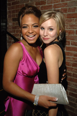 Kristen Bell and Christina Milian at event of Pulse (2006)