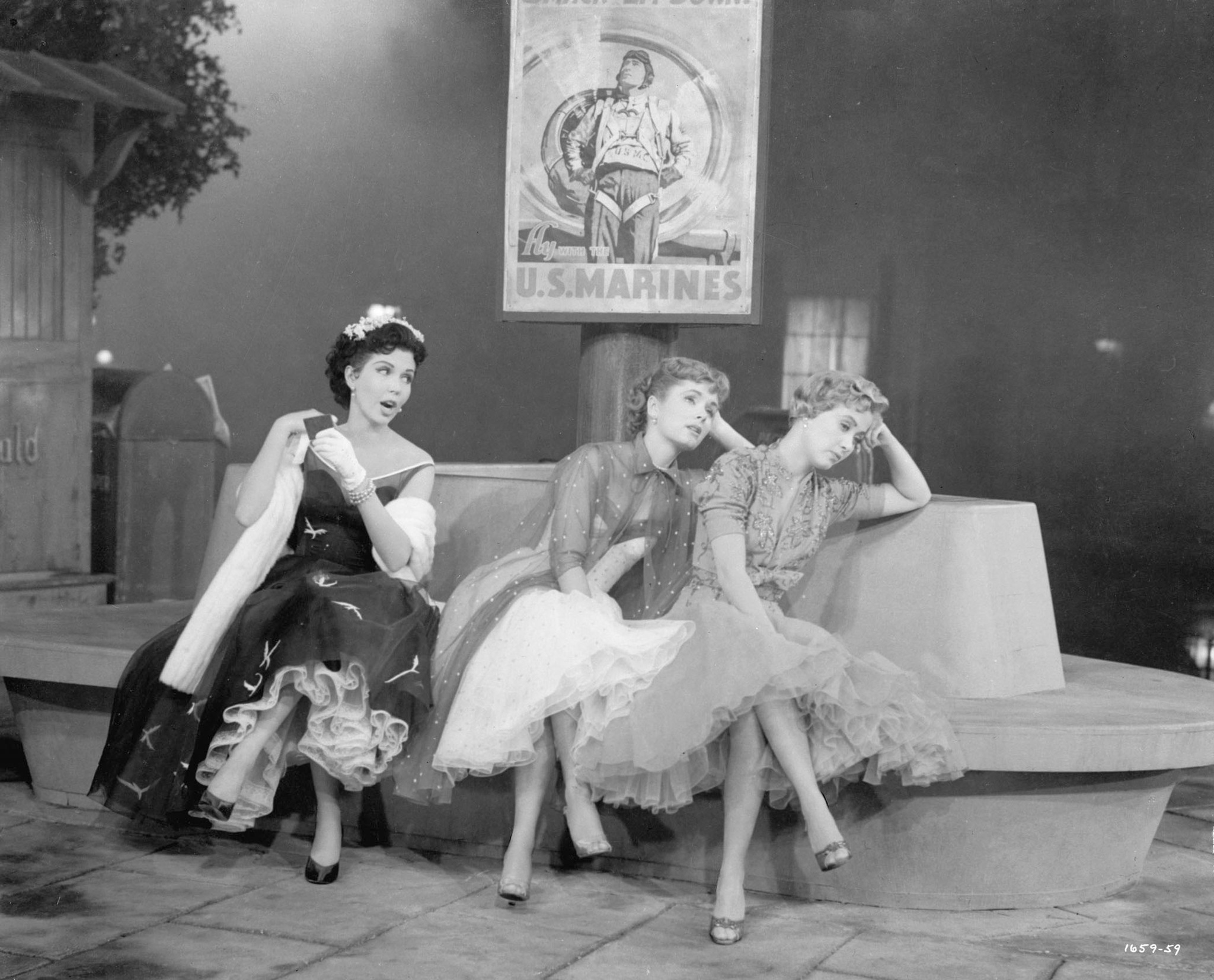 Still of Debbie Reynolds, Jane Powell and Ann Miller in Hit the Deck (1955)